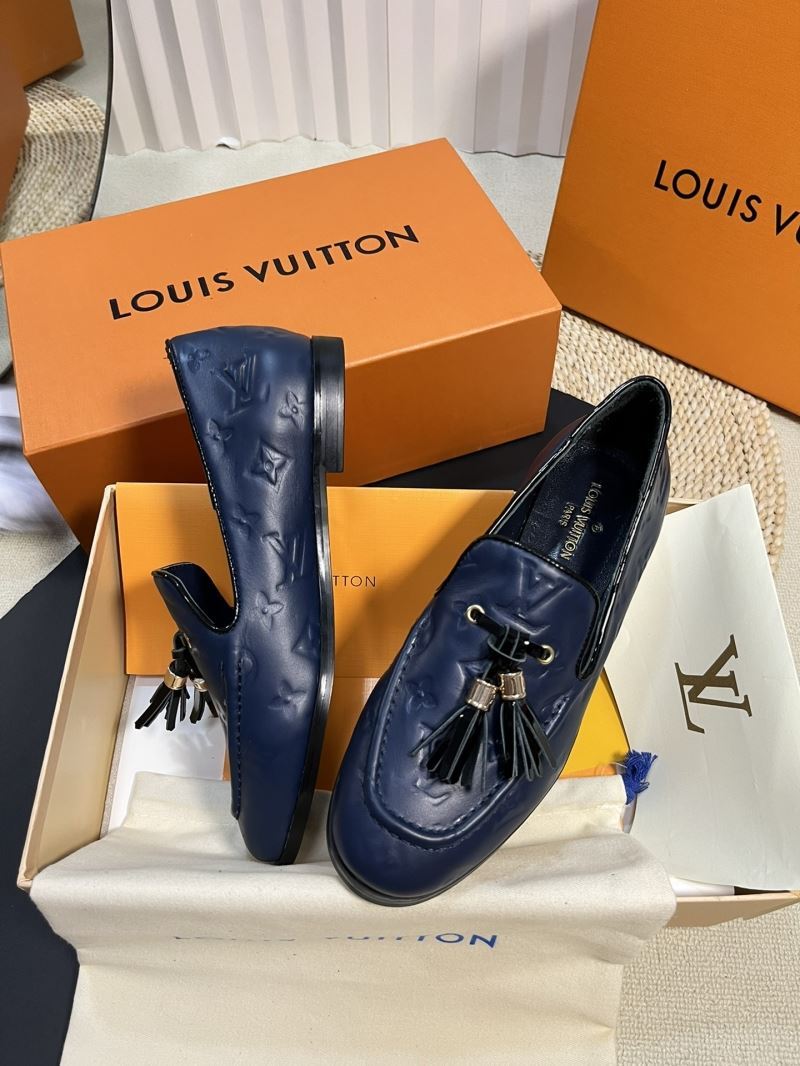 Louis Vuitton Low Shoes